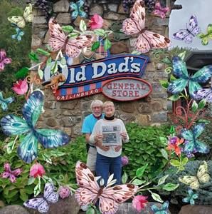 Meet your Posher, Pauline